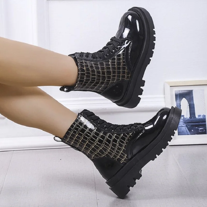 2022 New Style Square Heel Fashion Casual Comfort Women's Lace up Fashion Boots