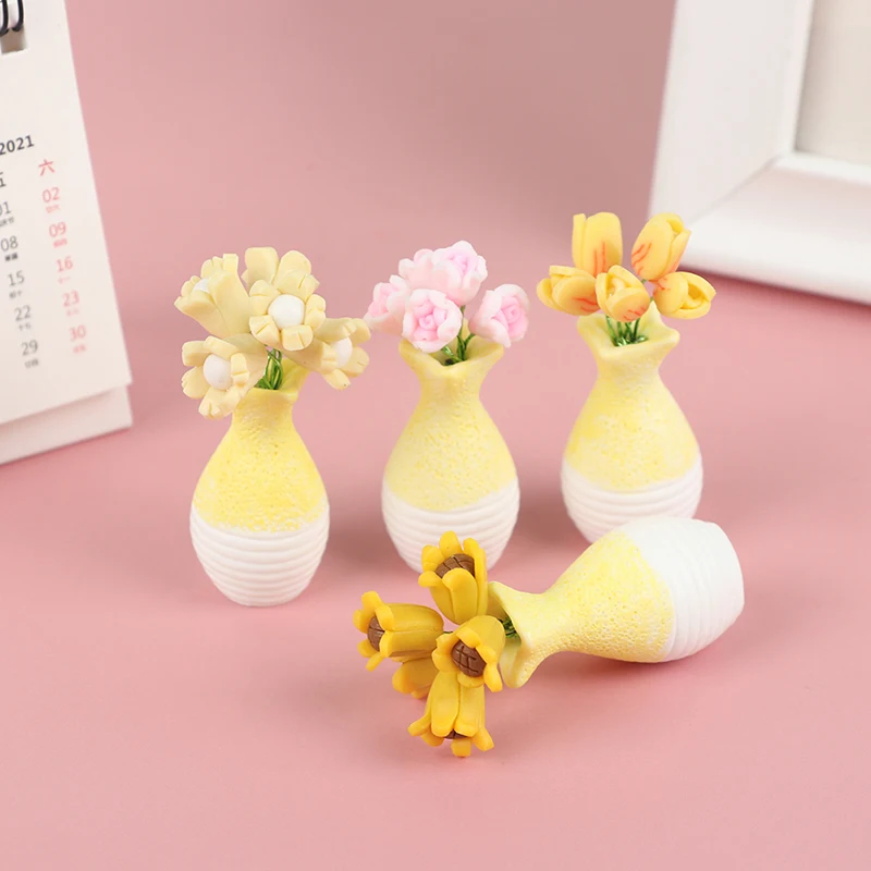 

1/12 Миниатюрная модель маленькой звезды с цветами и вазой, Миниатюрные аксессуары для кукольного домика, игрушки, украшение для кукольного д...