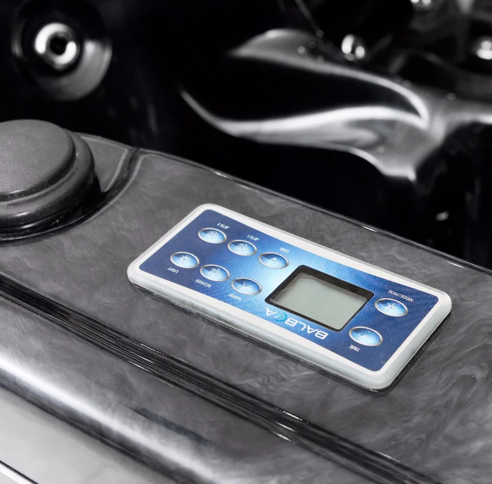 Рисунок 3 - Лестница для наружной ванны для взрослых/4 человека