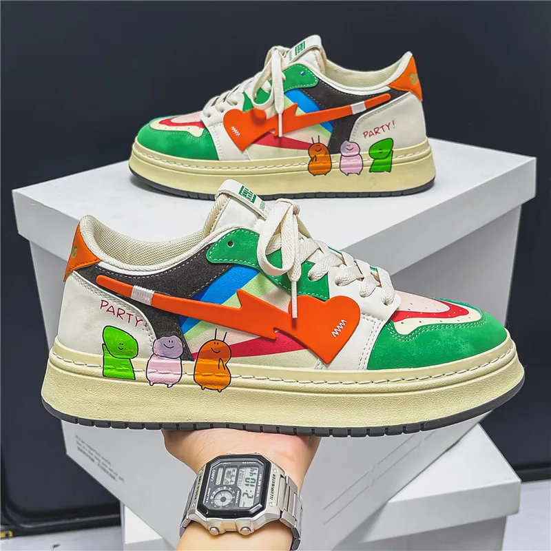 

Spring Fashion Printed Flat Sneakers Men Breathable Low Board Shoes Casual Men Lace-up Designer Sneakers Men zapatillas hombre