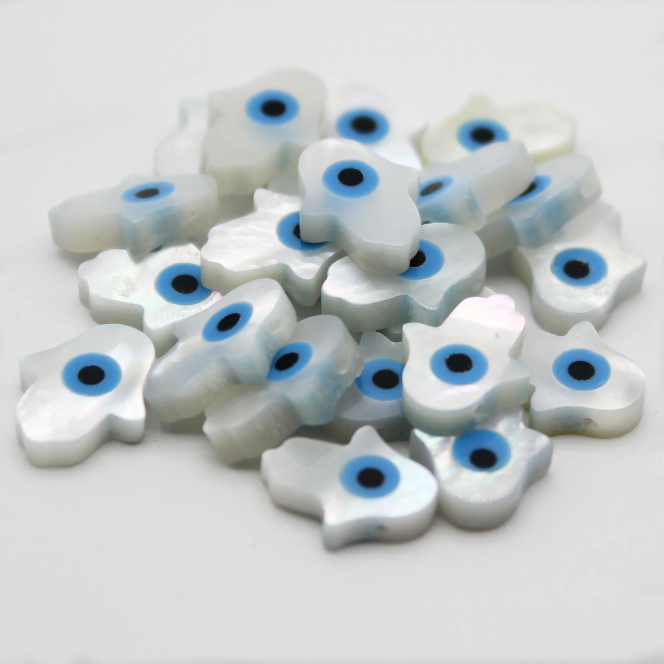 

5pcs Natural Fish Shape Shell Beads Evil Devil's Eye Used For Jewelry Making DIY Necklace Bracelet Accessories