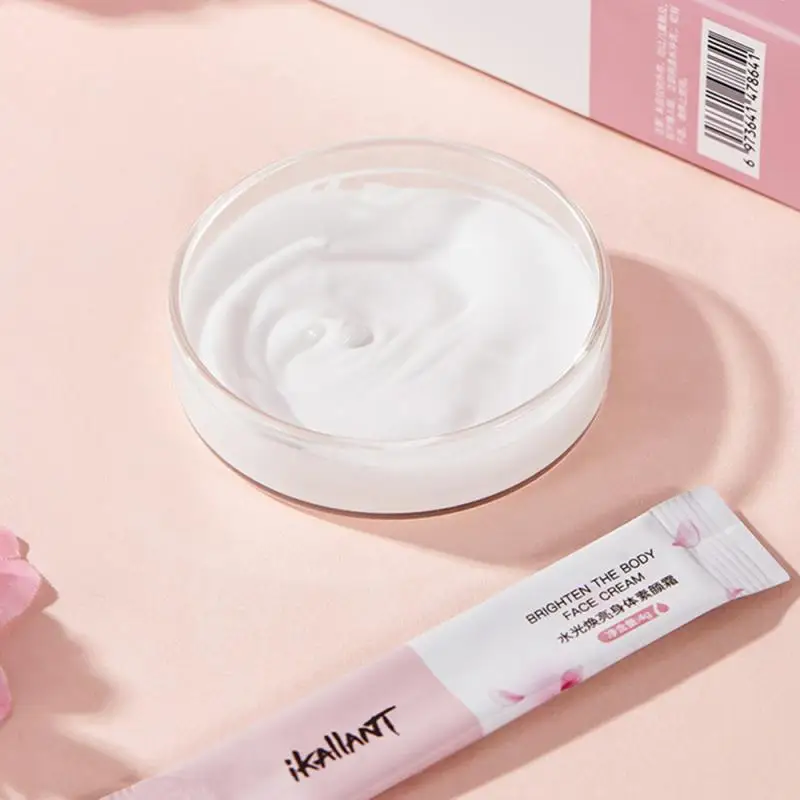 

Moisturizing Toner Cream 4g Radiant Water Brighten Moisturize The Skin Moisturizing Makeup Summer Body Lotion Moisturizing Cream