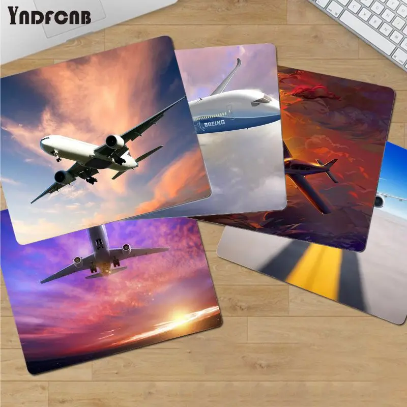 Коврик настольный для компьютера и клавиатуры 20 х2 5 см |