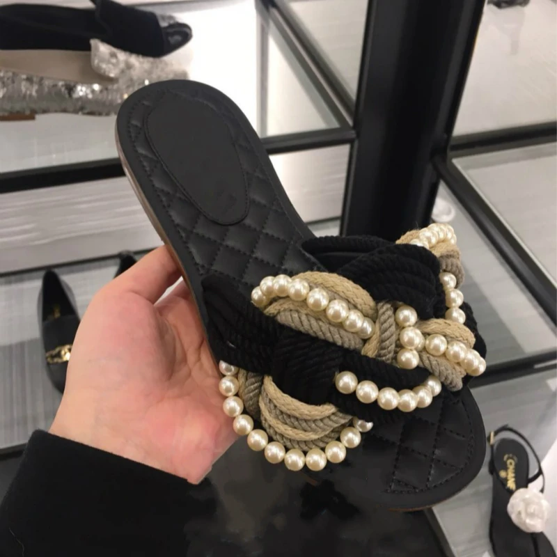 Moraima Snc 2019 New Design Diamond Slippers Beaded Sandals Leather Open-toed Woman Summer Shoes Girl Outside Dating Cozy Slides