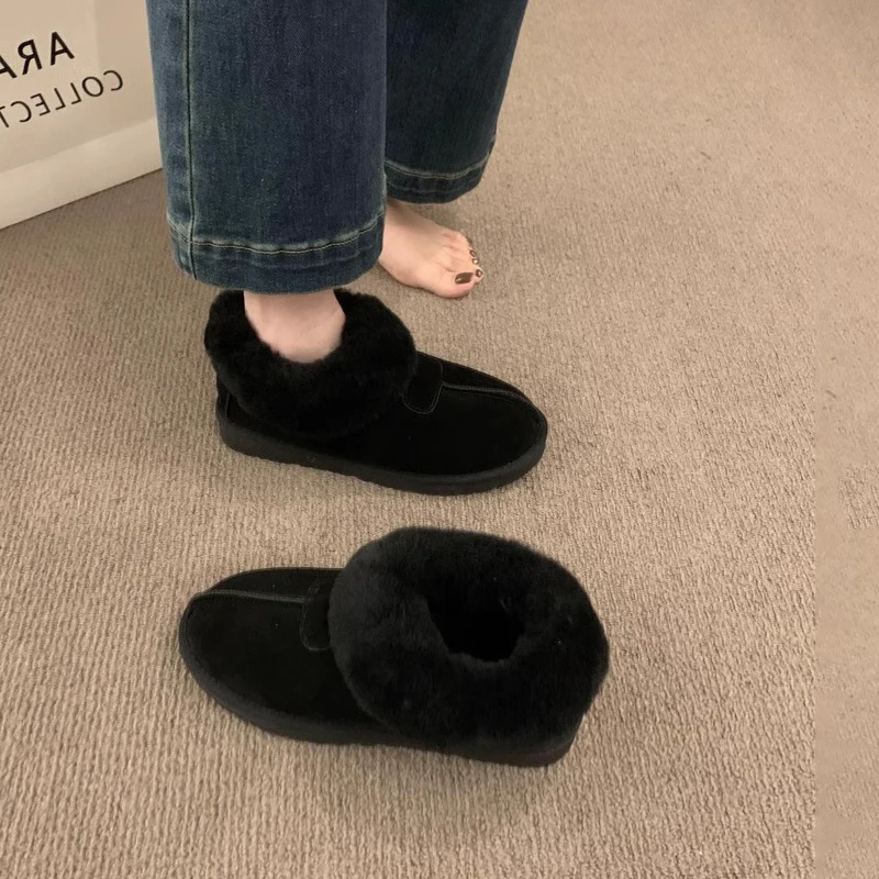 Кожаные короткие сапоги на зимнем меху женская сумка зимняя обувь плоской