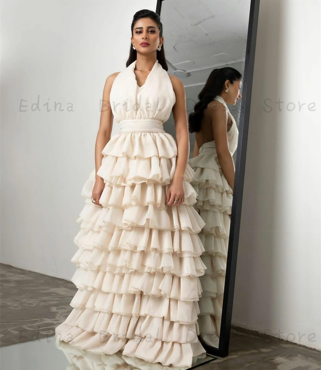 

Women's Ruffles Tiered Chiffon Evening Dresses for Wedding Floor Length V-Neck Formal Dress for Teens Backless فساتين السهرة