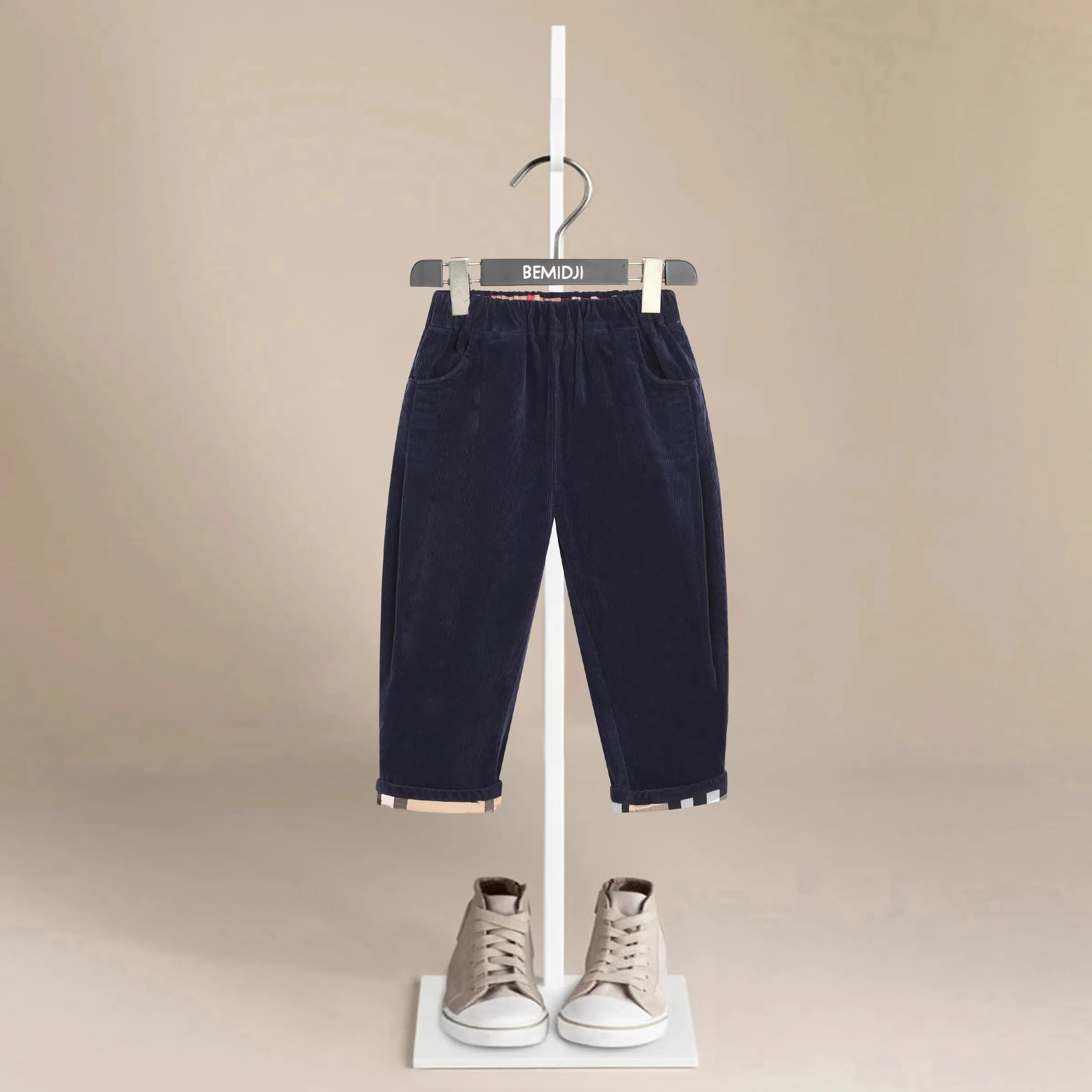 

Children's Pants Thickened and Velvet Winter New Bigs Boys' Warm Pants Baby Sports Pants Guard Children's Versatile Kids Clothes