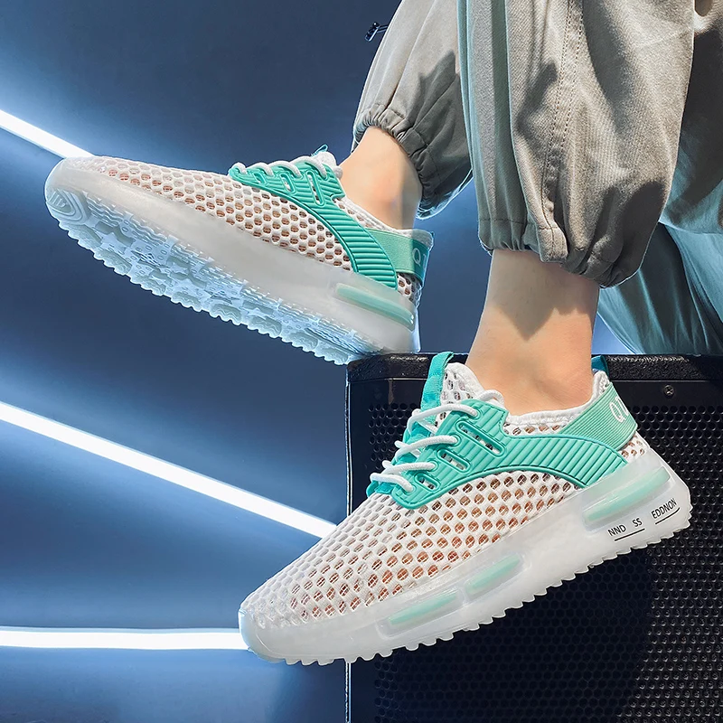 Men Sneakers Light Breathable Walking Shoes Outdoor Comfortable Leisure Lace Up Mesh Gym Shoes