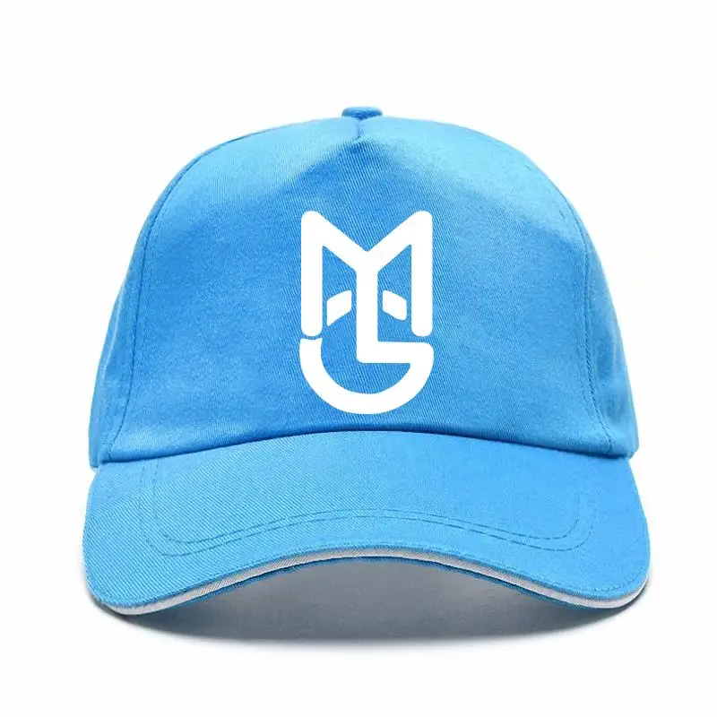 

Белая бейсболка SBill HatsLY DAN ROYAL SCAM