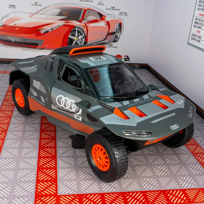1:24 RS Q e-tron модель автомобиля из сплава раллийный автомобиль Audi открывающаяся