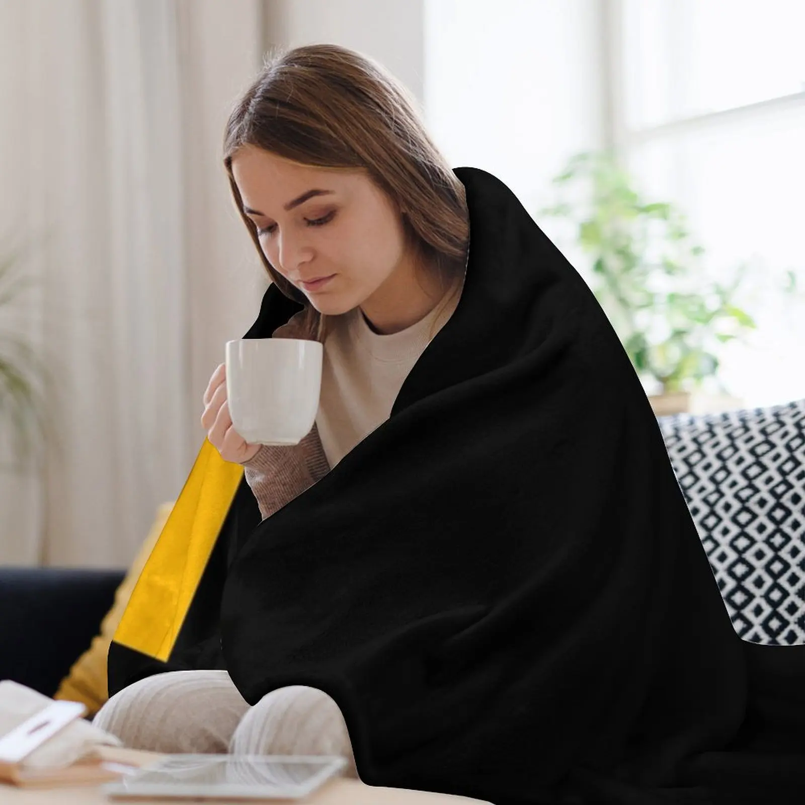 ЛУЧШИЙ ПРОДАВЕЦ — одеяло с логотипом Pratt Institute Essential