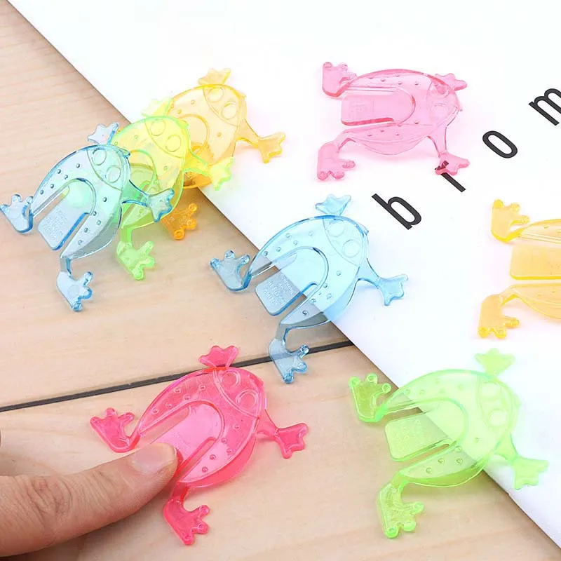 

Funny 20Pcs Colorful Jumping Frogs Funny Baby Toy Birthday Party Mini Toys Baby Shower Kids Finger Game Party Favors 4.5Cm