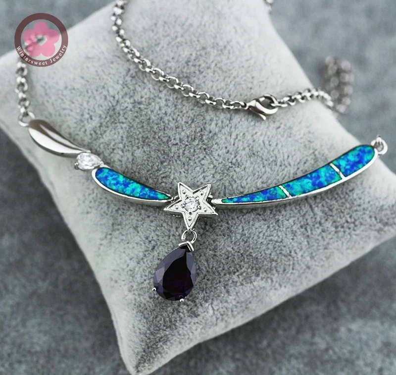 Женская цепочка с подвеской в виде звезды