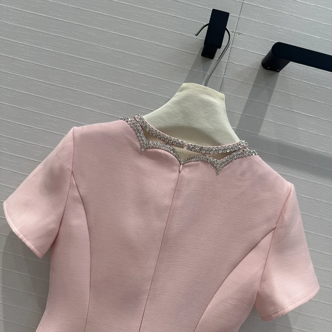 Лето и осень 2024 новая женская одежда 3D кристаллическое веерообразное кружевное