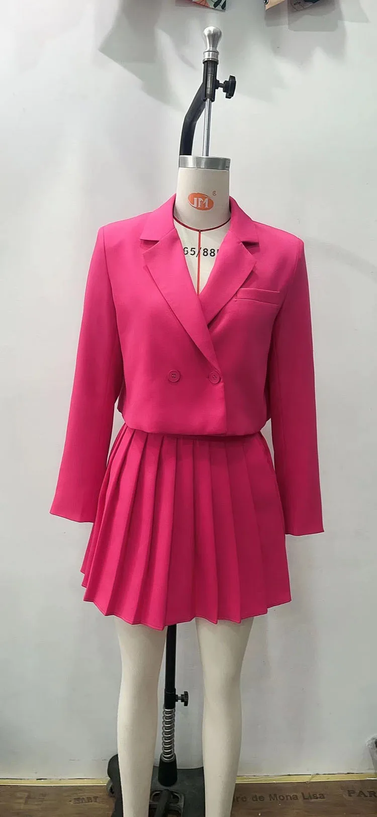 

2022 Summer Women Casual 2 piece sets Skirts Suits Solid Short Blazers Coats and Pleated Skirts Female Street Clothing
