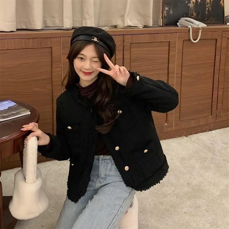 Рисунок 4 - Модная твидовая куртка HOUZHOU в Корейском стиле