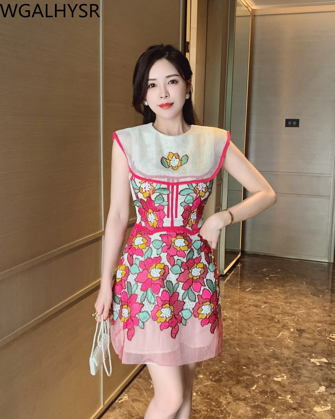 

Женское платье без рукавов, однотонное модельное платье с прострочкой, лето