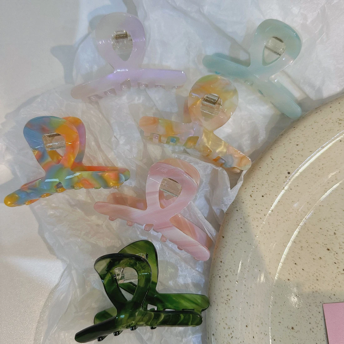 

New Women Acetate Cross Hair Claws Hairpin Girls Elegant Shark Hair Clips Crab Barrette Headband Fashion Hair Accessories