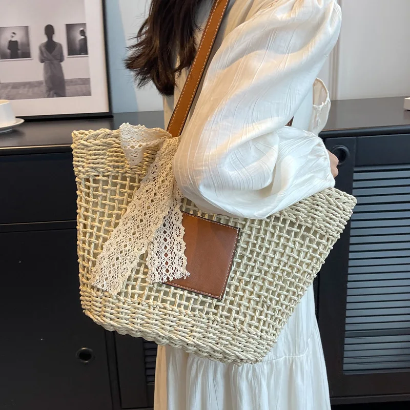 

Модная плетеная женская сумка большой вместимости, новинка 2023, модная простая плетеная Сумка через плечо в Корейском стиле с травой, сумка-тоут
