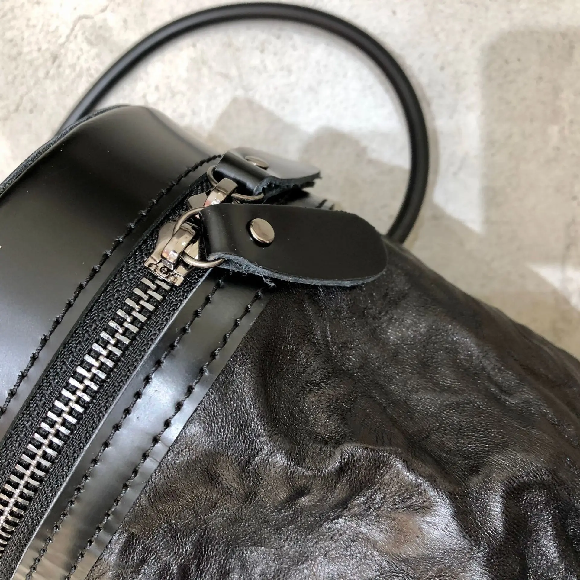 Рисунок 4 - Роскошная брендовая кожаная сумка