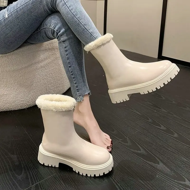 2023 New Winter Fur Women Boots Fashion Round Toed Back Zippers Simple Ladies Keep Warm Plush Short Casual Boots Zapatos Para