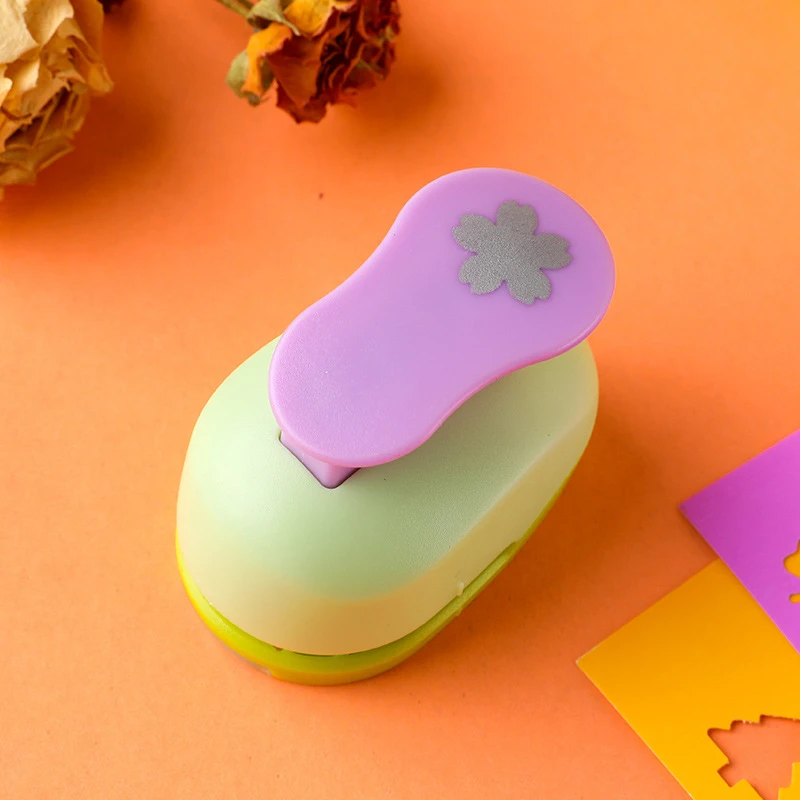 

Дырокол для скрапбукинга Child Flower Leaf Pentagram Snowflake