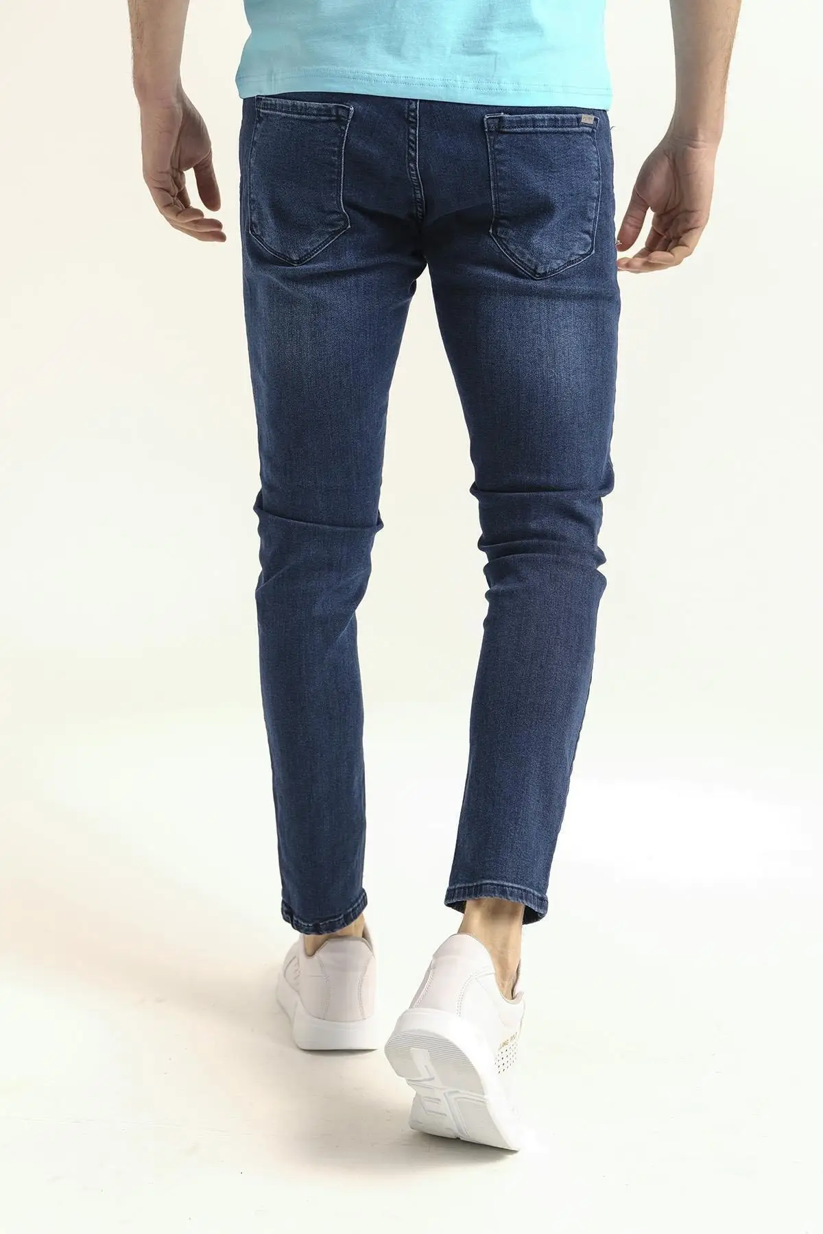 

Washing Water 304 Reax Lycra Slim Fit Jean Men's Jeans 2021