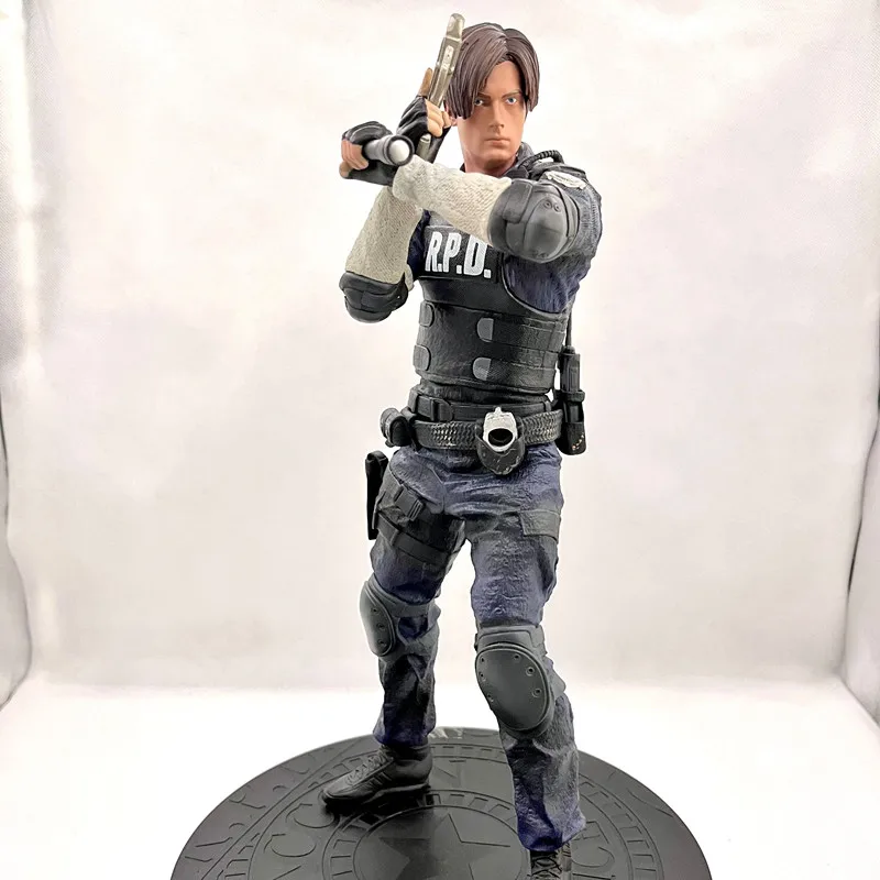 

Фигурка из ПВХ «злого Леона», 30 см