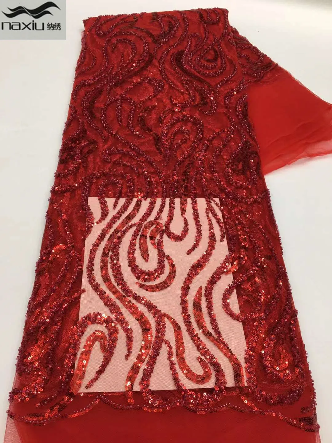 

Madison African Sequins Lace Fabric Luxury French Nigerian Beaded Mesh Lace Fabric High Quality Wedding Dress