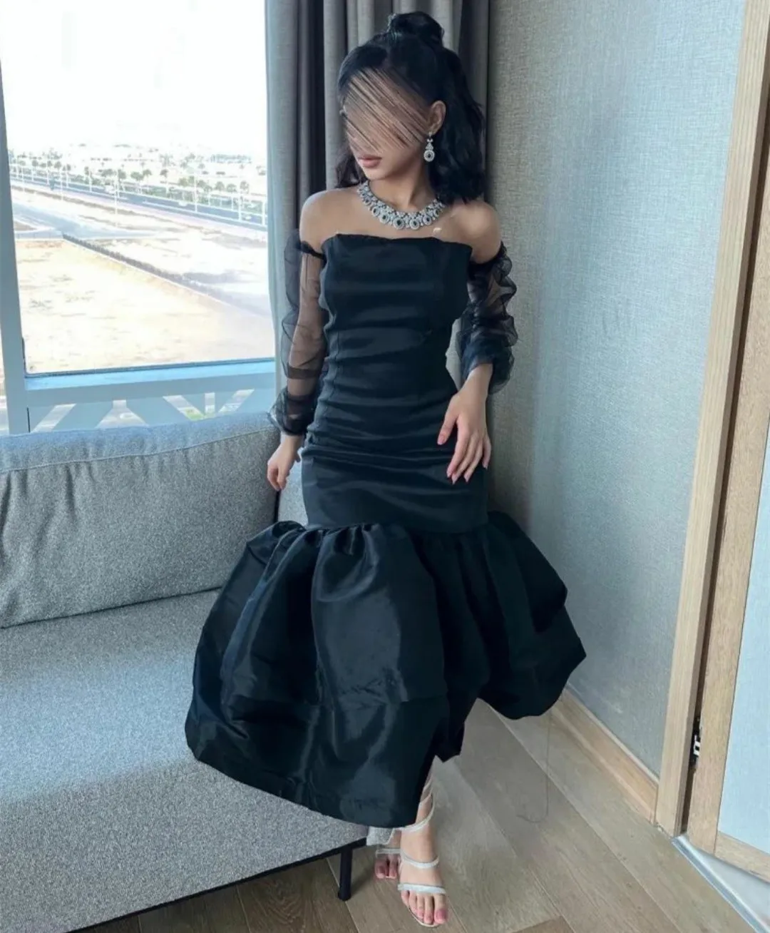 

Короткие черные атласные вечерние платья с рукавами, платье-Русалка длиной ниже колена, женское платье на молнии для выпускного вечера