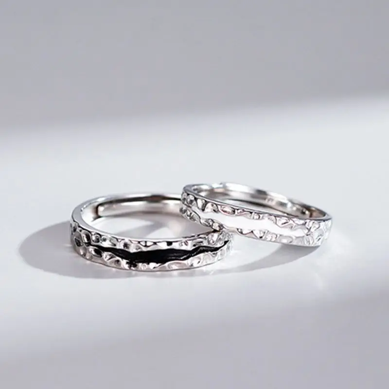 

Creative Niche Black and White Abyss Couple Rings Trend Men and Women Personality Open Finger Ring Jewelry Couple Gifts