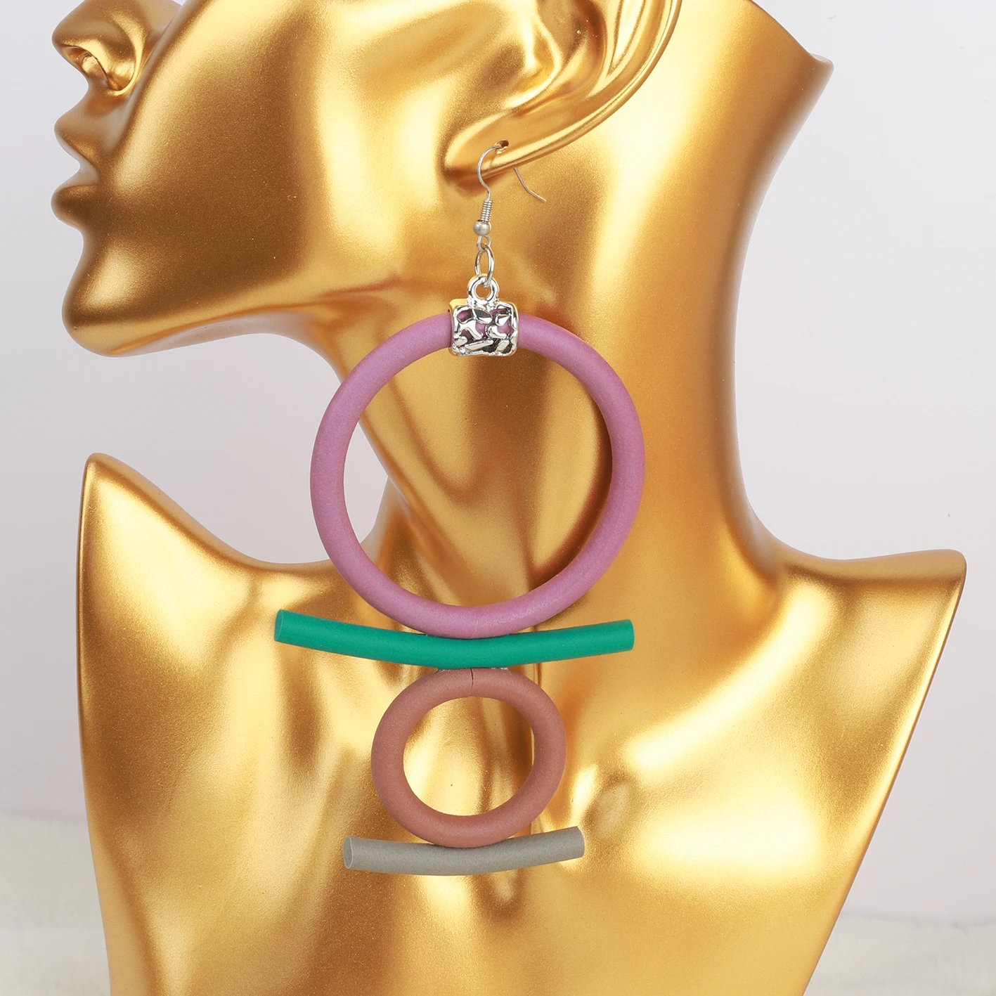 Новые красочные резиновые серьги ручной работы с полыми кольцами для модных