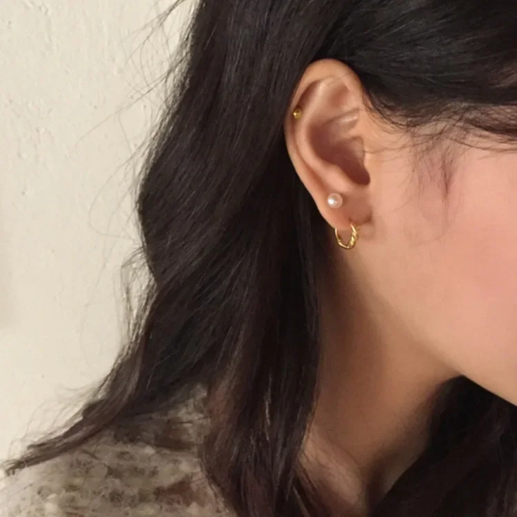 Нишевый дизайн чувственные элегантные модные металлические серьги-кольца для