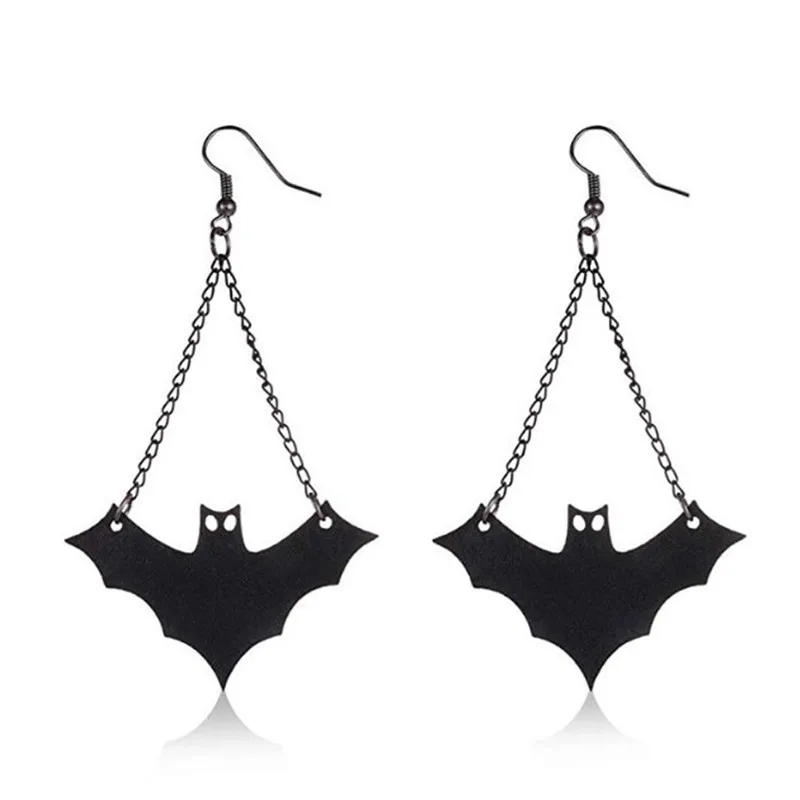 

Personalized Bat Earrings Retro Gothic Fashion Tassel Bat Earrings Interesting Jewelry Suitable for Women Earrings Gifts for Her