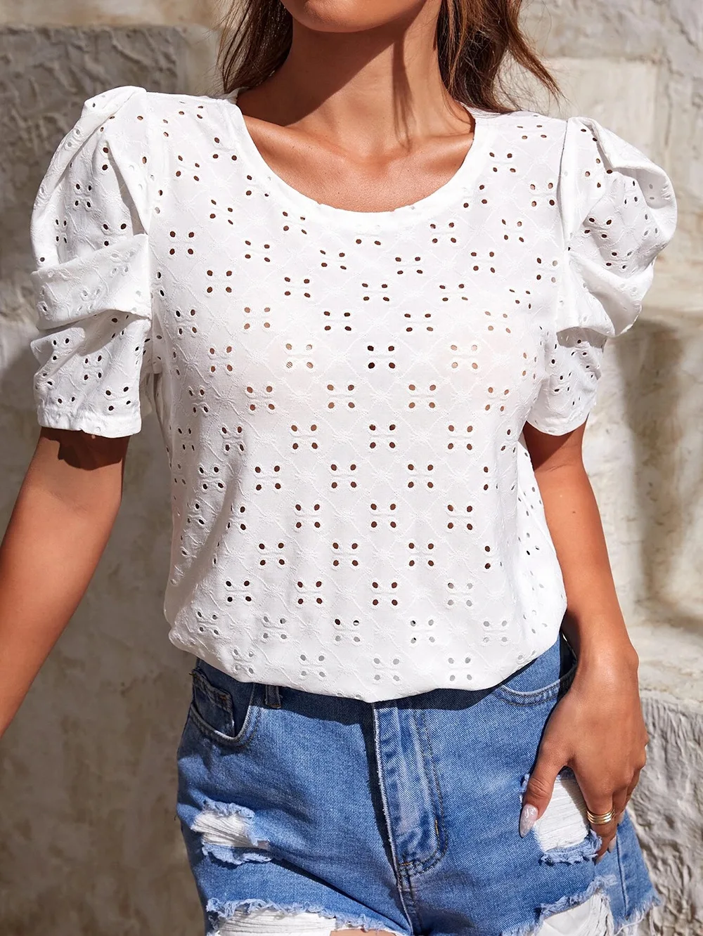 

Pleated Puff Short Sleeve Blouses for Women, Elegant T-Shirt, Hollow Out Jacquard, O Neck Tops, Sweet Casual Shirts, Summer