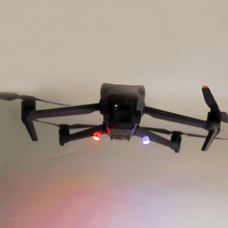 

Suitable for DJI MAVIC 3/Cine universal mini flashing light night flight warning identification