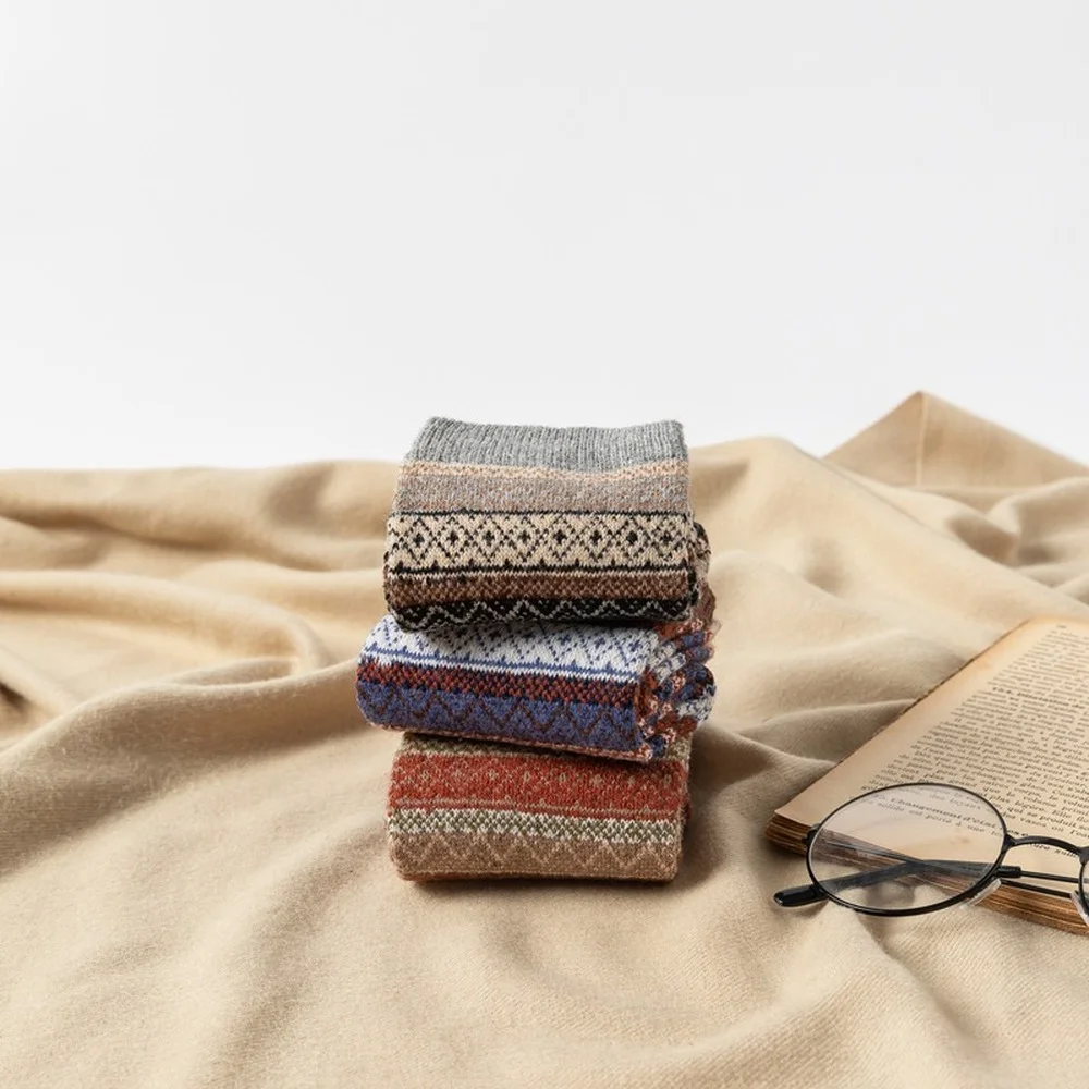 2022 New Winter Coffee Color Striped Rabbit Wool Socks for Women Cute Fashion Thickened Warm Ethnic Style Women Socks