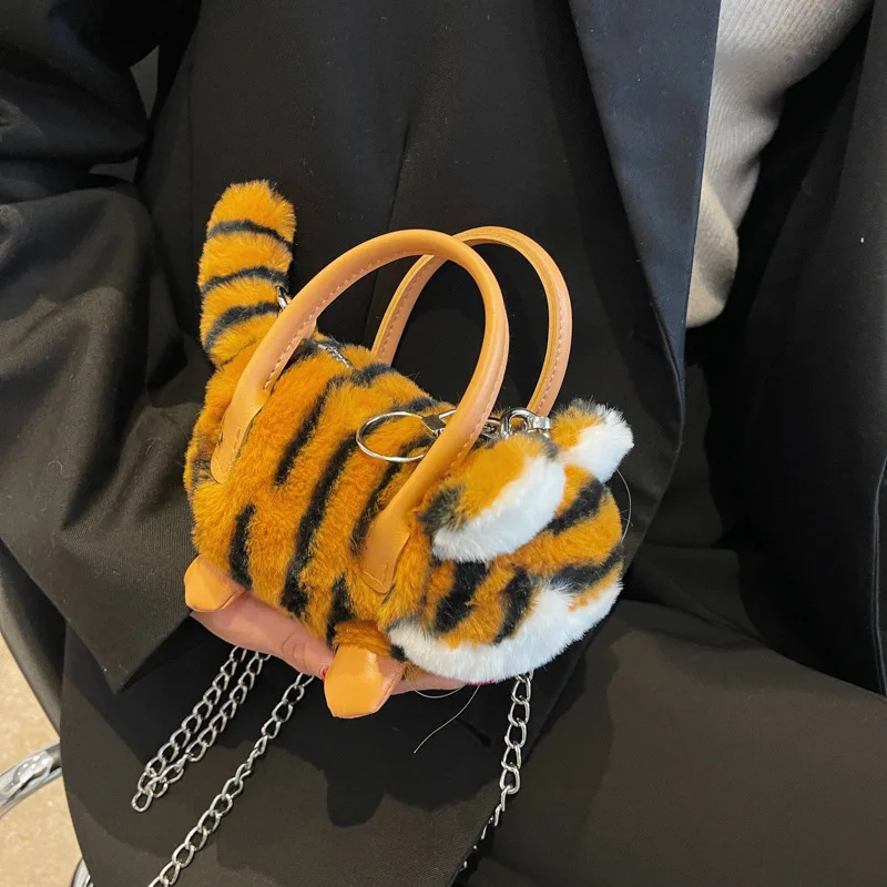 

Cute Plush Tiger Crossbody Bags Designer Women Handbags Lovely Faux Fur Shoulder Bag for Girls 2022 Zodiac Female Small Purses