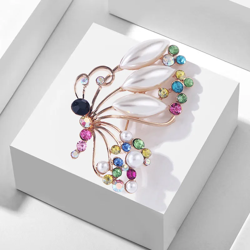 

TULX Imitation Pearl Butterfly Brooches for Women Colorful Crystal Insect Fashion Pin Elegant Rhinestone Brooch Jewelry