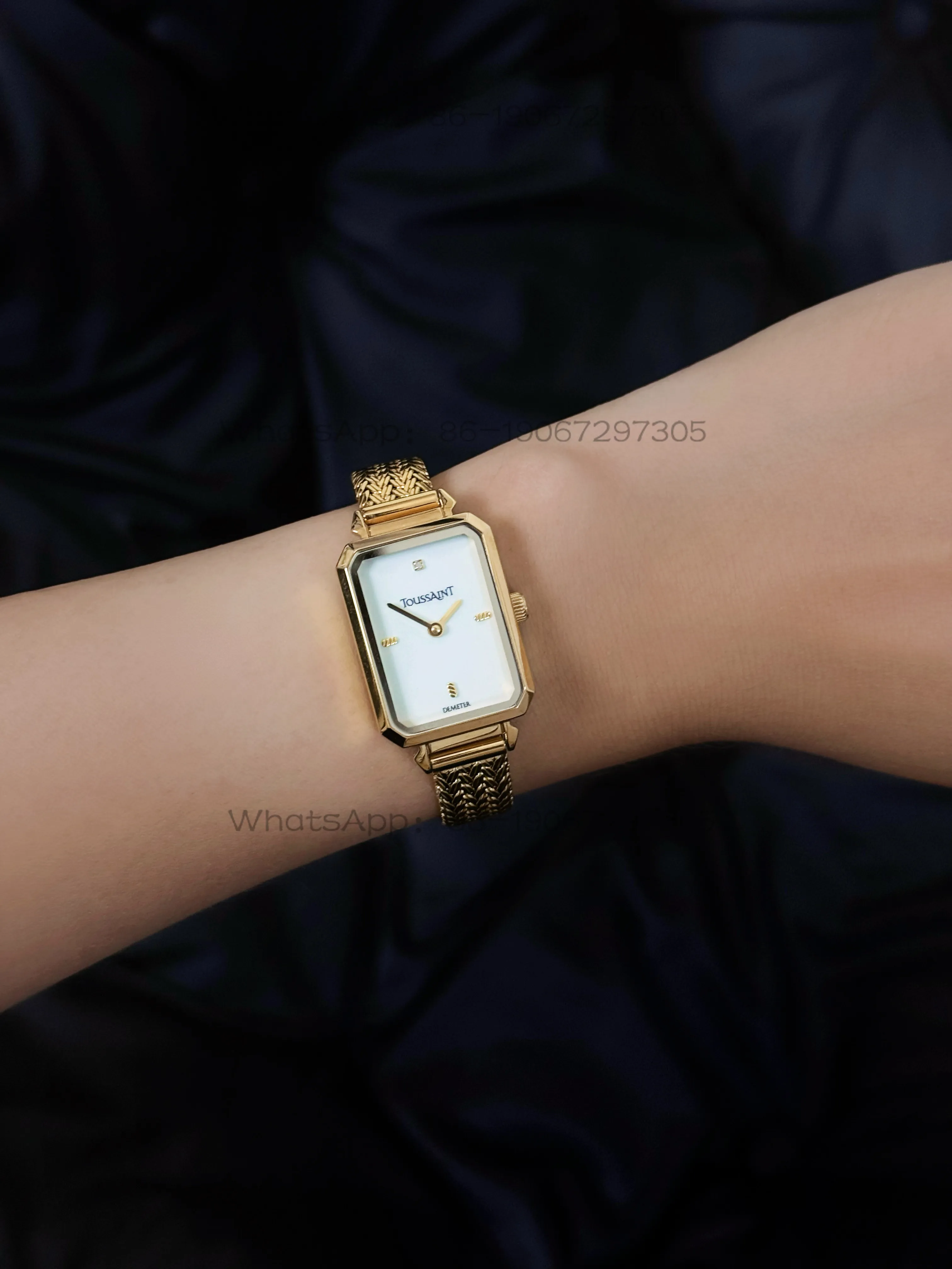 Фото Новые женские золотые часы TOUSSAINT Golden Wheat Ear Diamond, модель Sugar Cube, цвет Dune №3