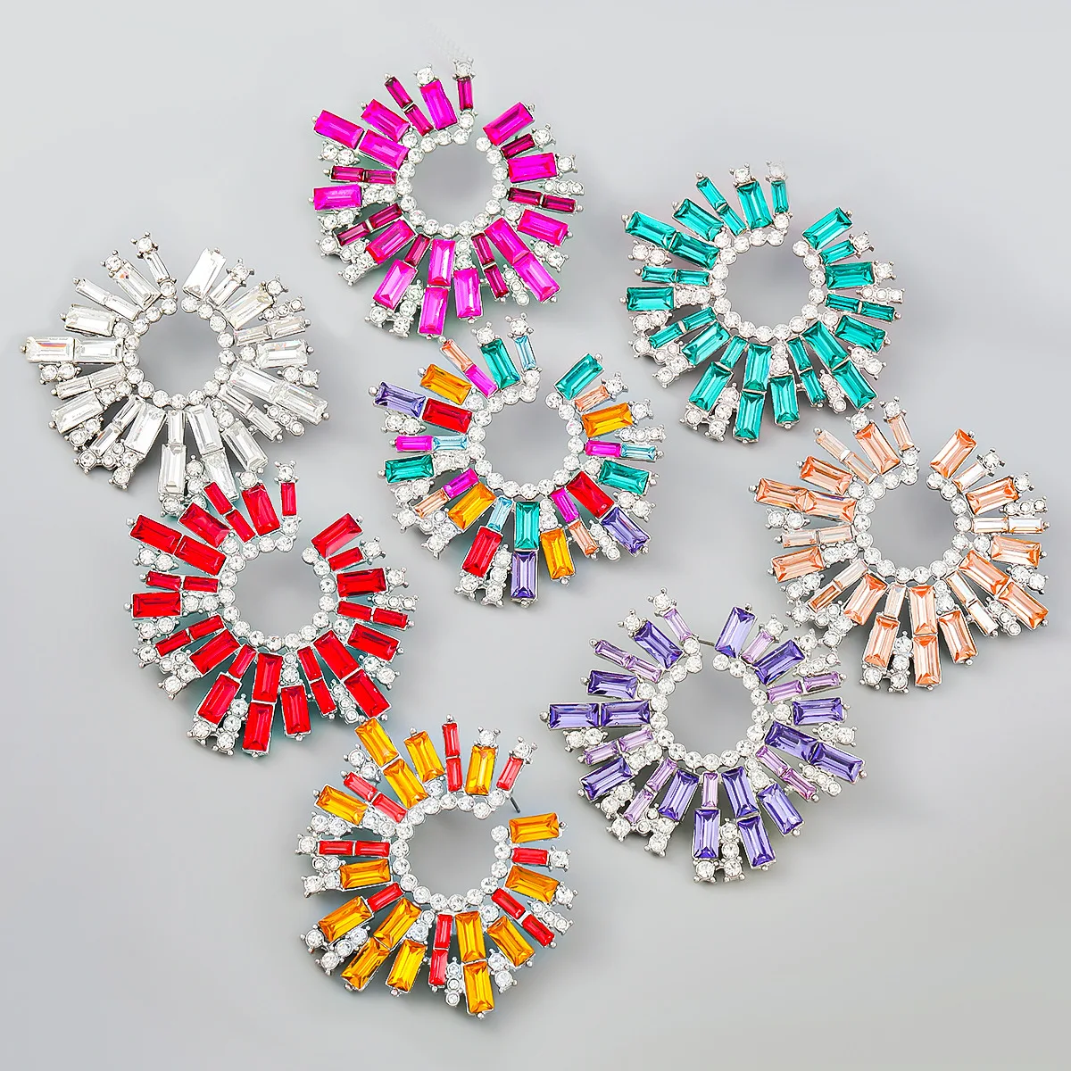 

New Trend Shiny Multicolor Rhinestone Sunflower Style Women's Earrings Evening Wedding Accessories Fashion Statement Jewelry