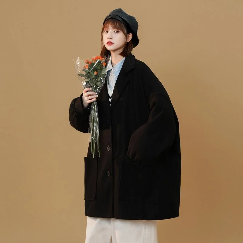 

Windbreaker women's Woolen Jacket Women's sense of design in autumn and winter
