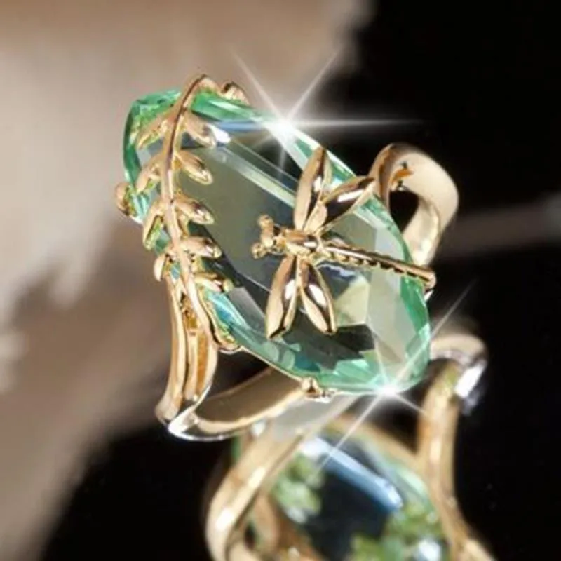 

Milangirl New Retro Green Stone Dragonfly Ring Bague for Women Girl Anniversary Birthday Jewelry Shiny Anillos