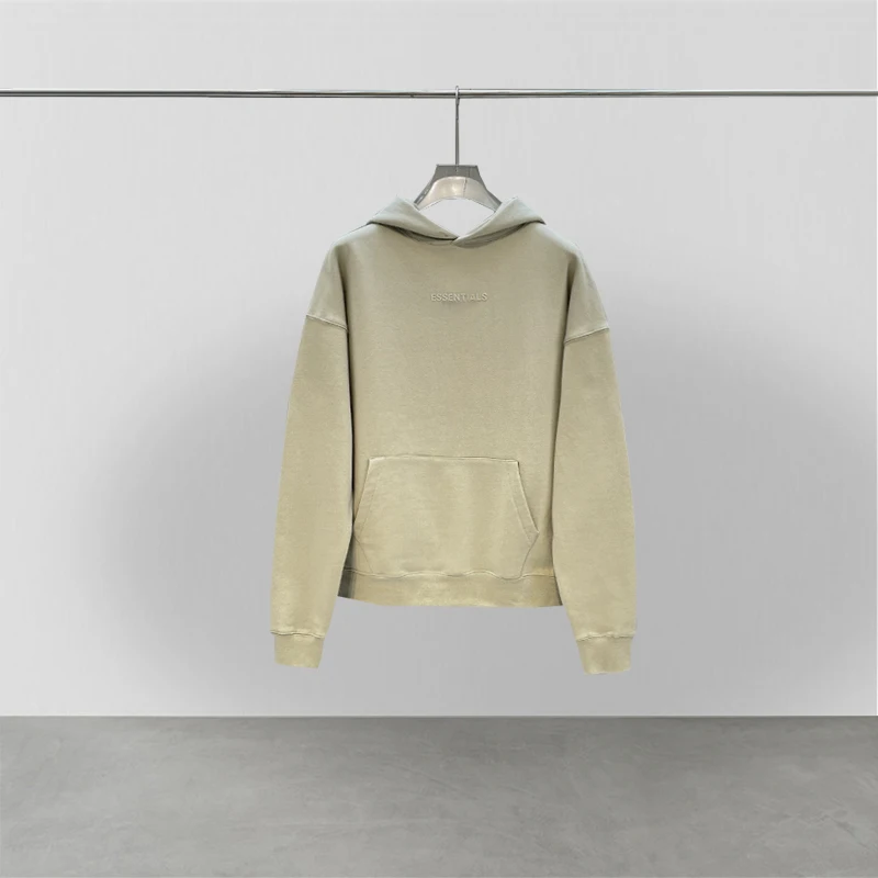 Рисунок 4 - Модный классический базовый свитшот с капюшоном