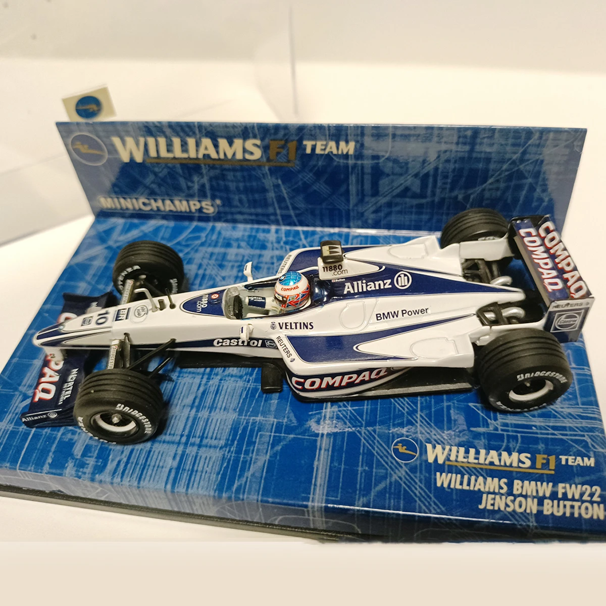 Фото Масштабная модель 1:43 из литого сплава Williams BMW FW22 Jenson Button. Классические игрушечные автомобили. Ностальгия. Подарки для взрослых. Сувенир. Статичная модель для демонстрации. №4