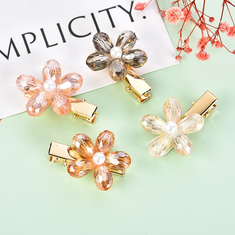 

Заколка для волос с кристаллами женская, милая Заколка-краб с маленьким цветком, аксессуары для волос, украшения для волос