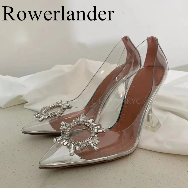 

Женские туфли-лодочки с острым носком, из ПВХ