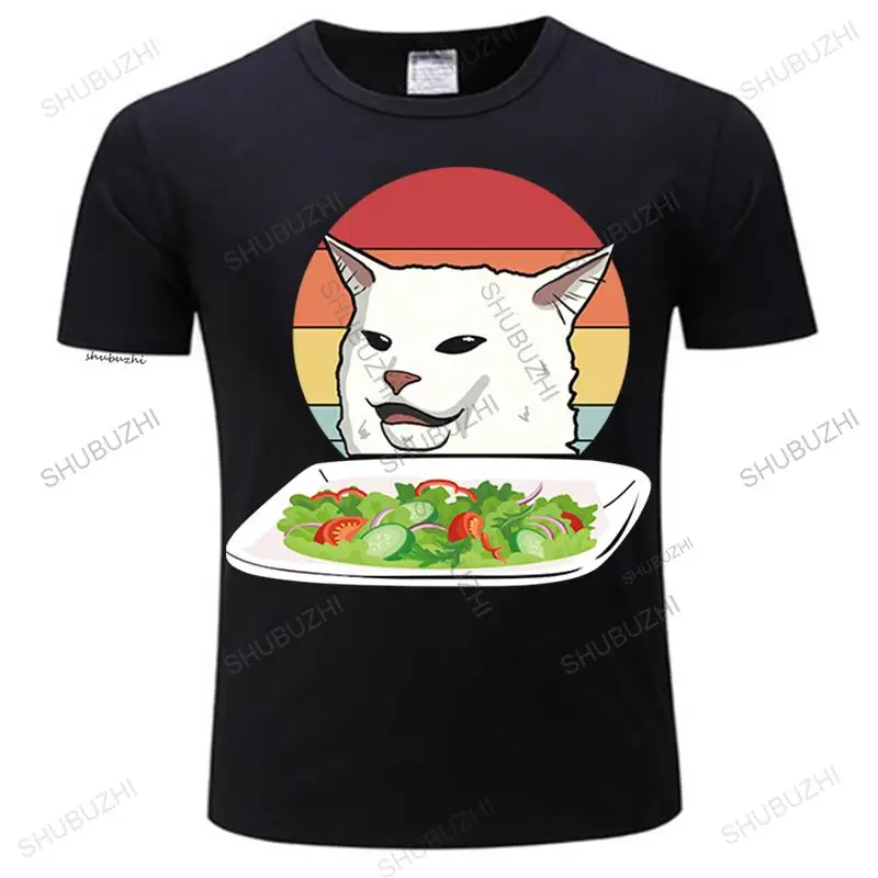 

New Angry Women Yelling At Confused Cat At Dinner Table Meme Retro Summer Men's cotton T-Shirt Humor Gift women TShirt Tops