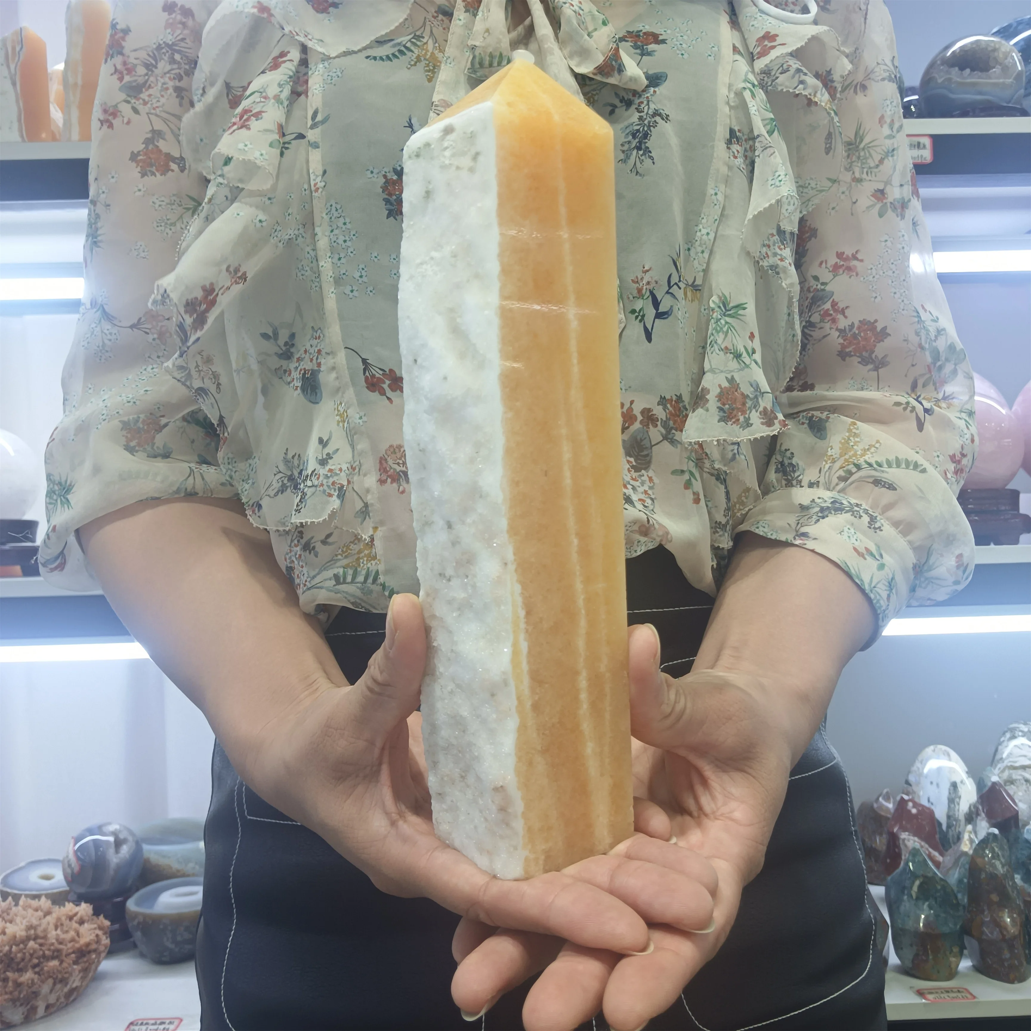 

Натуральный золотой цвет, колонна из замороженного камня, Хрустальная энергичная руда, украшение для дома и офиса, подарок, восстанавливающ...