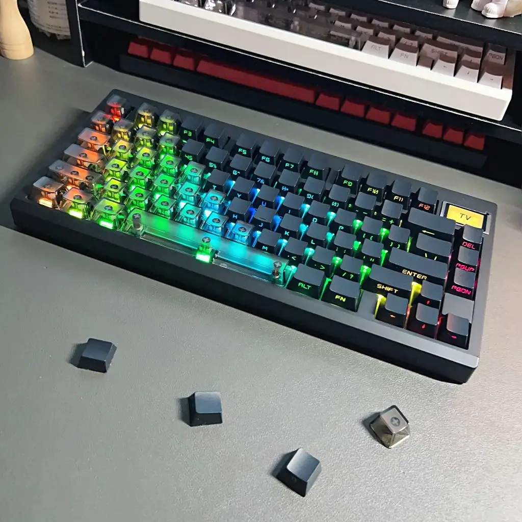 Прозрачные колпачки для клавиш с высотой 131 от производителя двухцветные